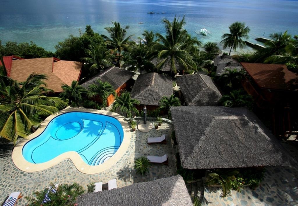 Magic Island Dive Resort Moalboal Dış mekan fotoğraf