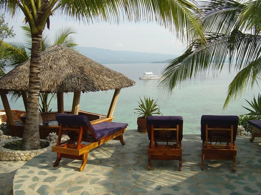 Magic Island Dive Resort Moalboal Dış mekan fotoğraf